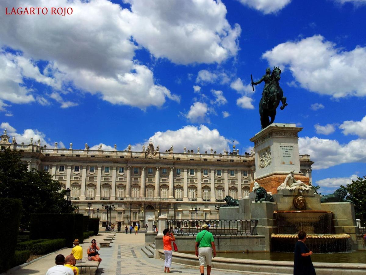 Puerta Del Sol Carretas Apartaments & Rooms Madrid Buitenkant foto
