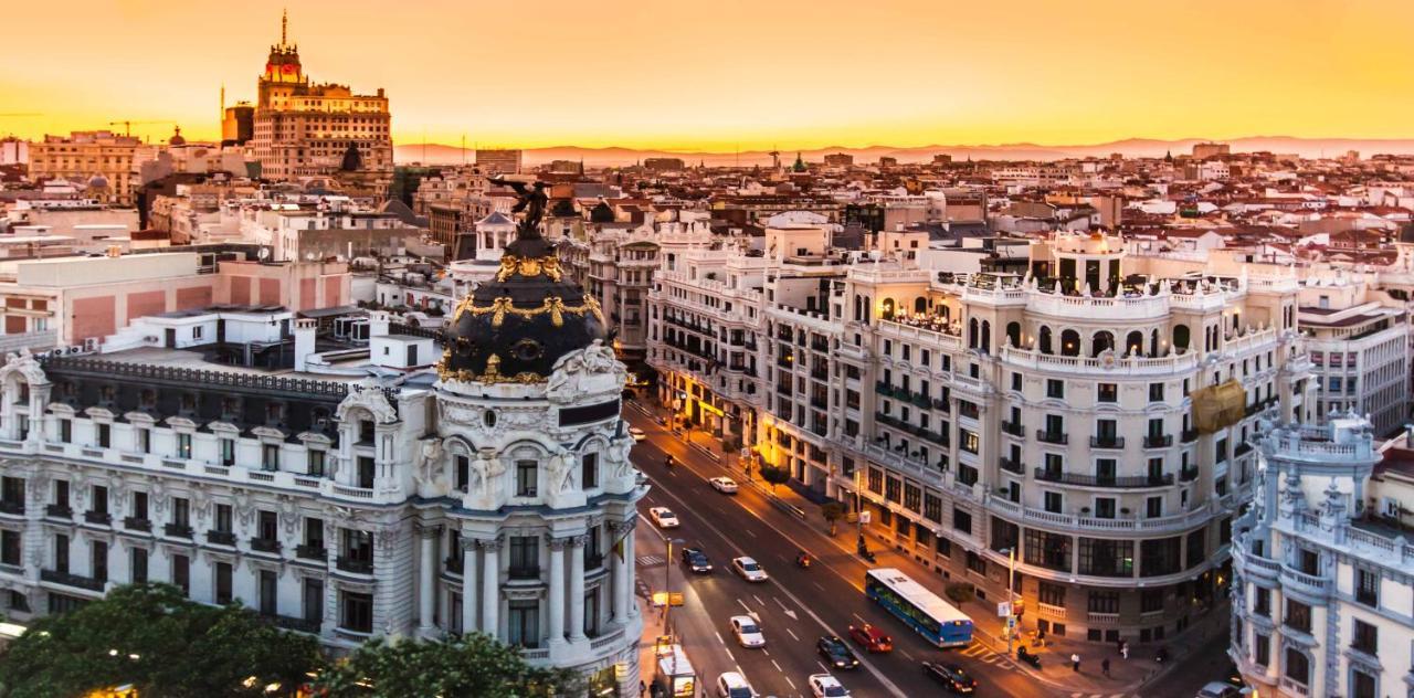 Puerta Del Sol Carretas Apartaments & Rooms Madrid Buitenkant foto